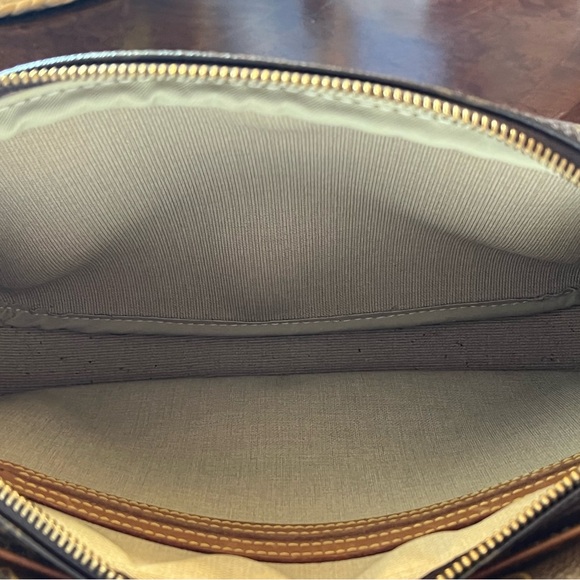 Louis Vuitton Black and Brown Monogram Messenger Bag - Picture 5 of 9